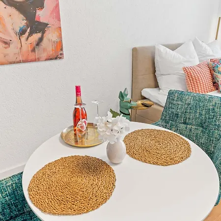 Goldstadt Pop-art Apartmán